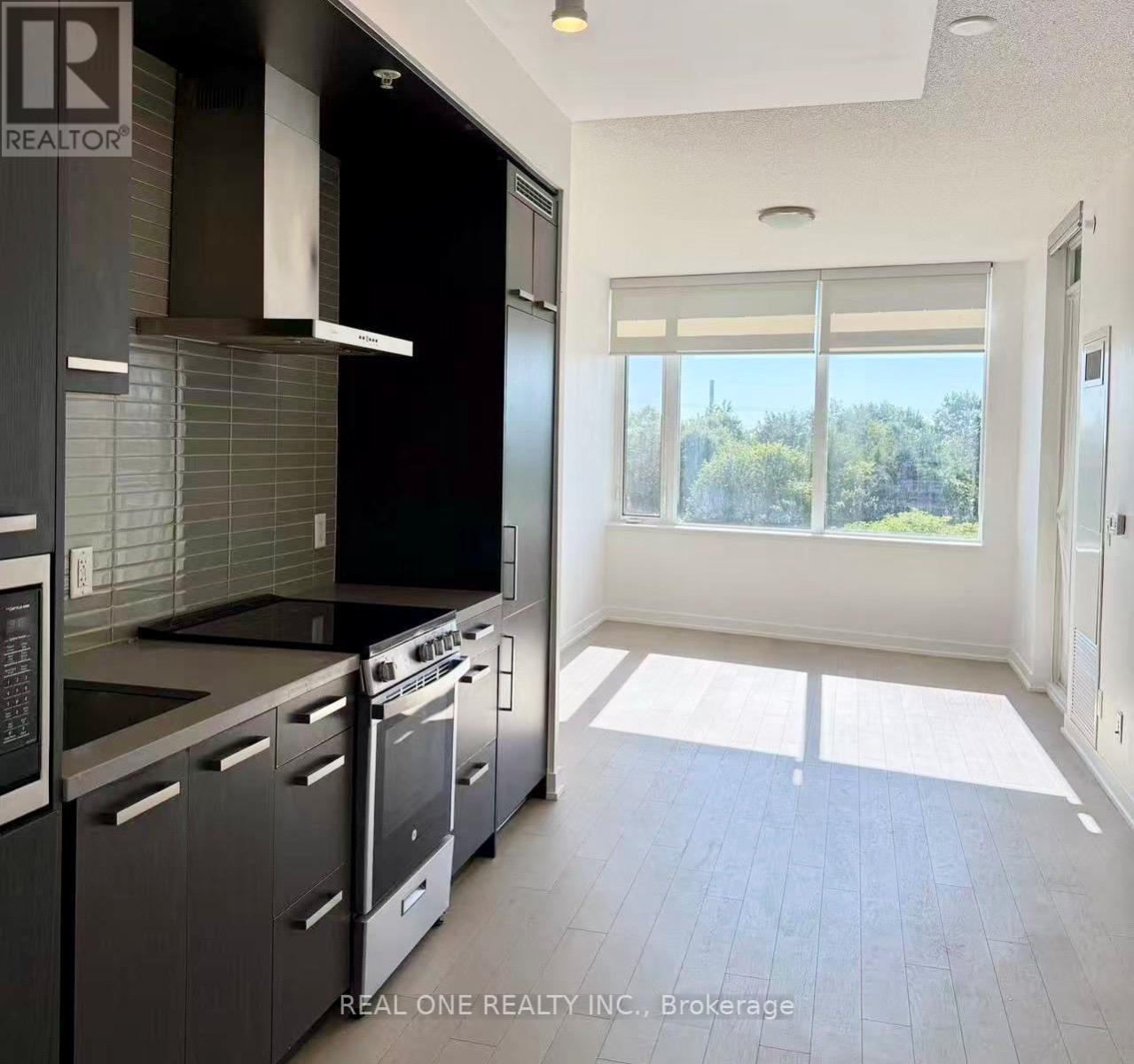 N410 - 120 Bayview Avenue, Toronto, Ontario  M5A 0G4 - Photo 3 - C13503588