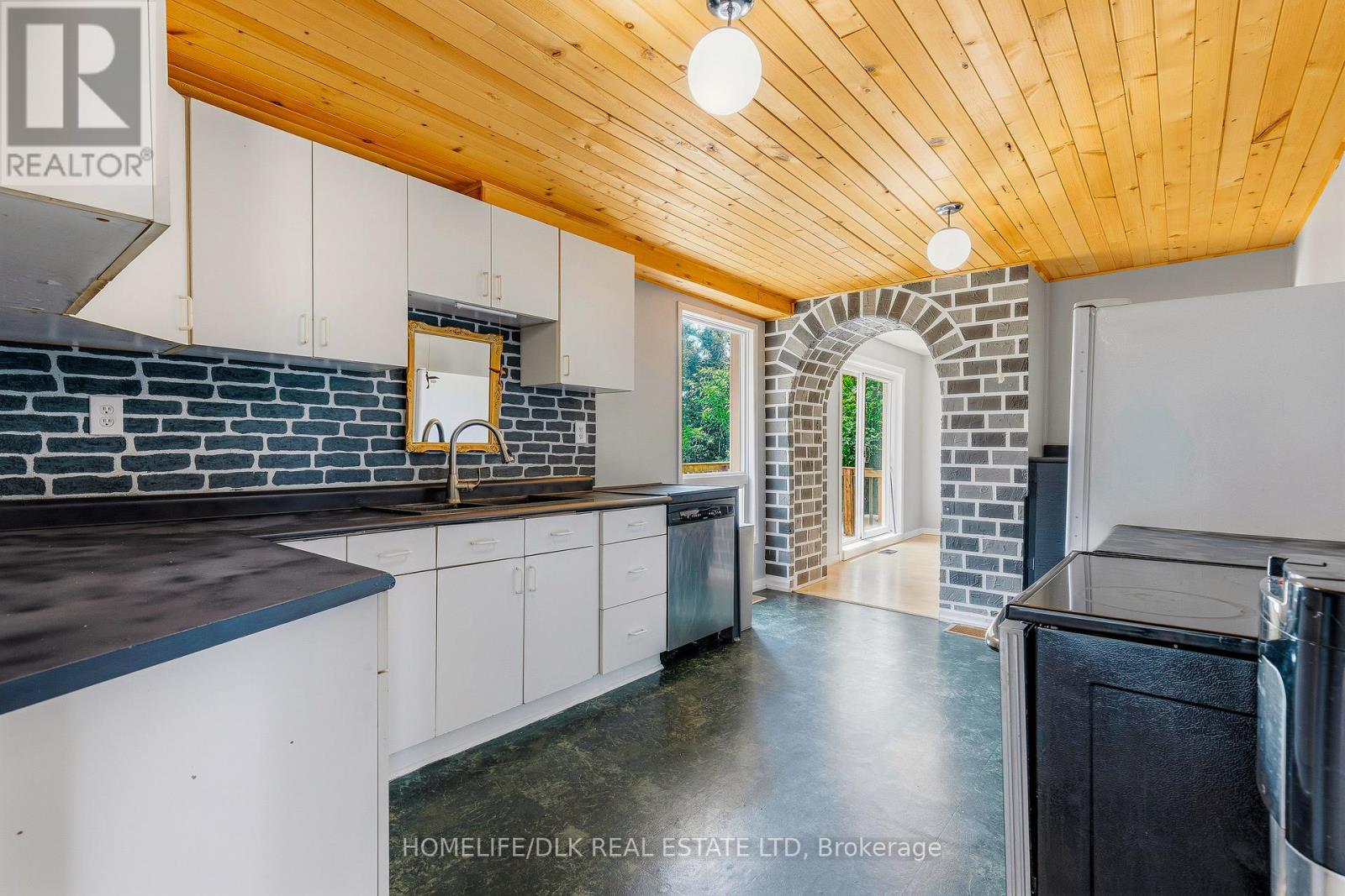 94 Quabbin Road, Front Of Yonge, Ontario  K0E 1R0 - Photo 13 - X13503622