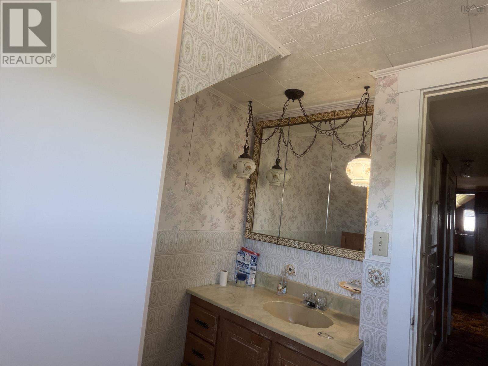45 Franks Road, West Pubnico, Nova Scotia  B0W 3S0 - Photo 16 - 202616021