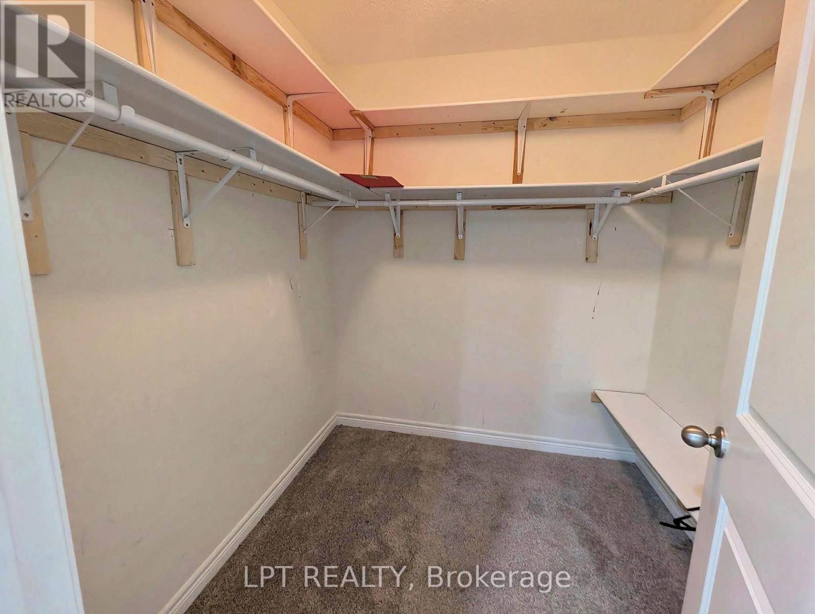 22 Dufay Road, Brampton, Ontario  L7A 4A1 - Photo 11 - W13503606
