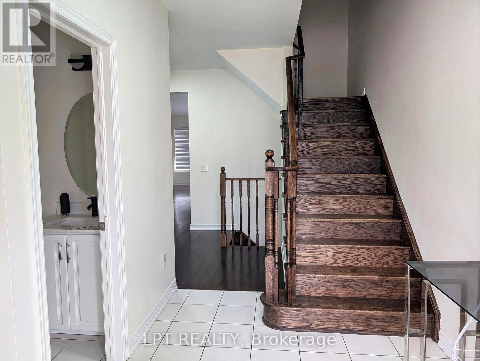 22 Dufay Road, Brampton, Ontario  L7A 4A1 - Photo 15 - W13503606