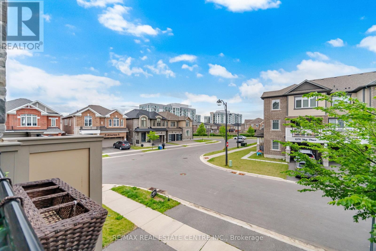 1273 Hop Place, Milton, Ontario  L9E 1S4 - Photo 37 - W13503618