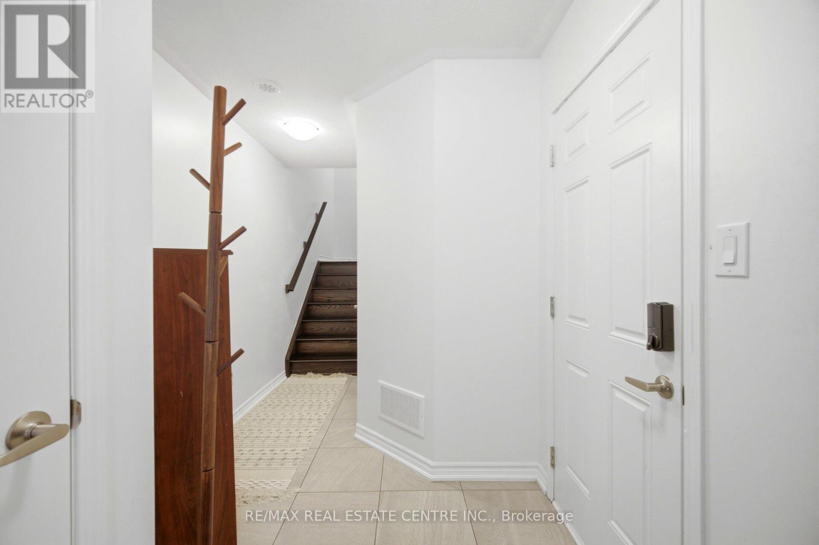 1273 Hop Place, Milton, Ontario  L9E 1S4 - Photo 9 - W13503618
