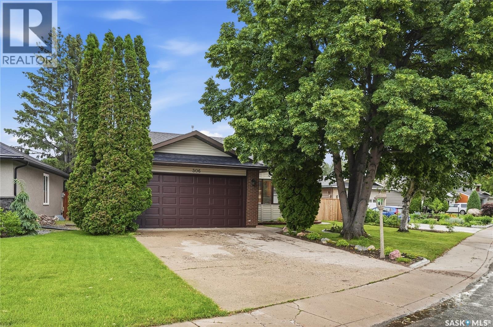 306 Ae Adams Lane, Saskatoon, Saskatchewan  S7H 5N4 - Photo 2 - SK041056