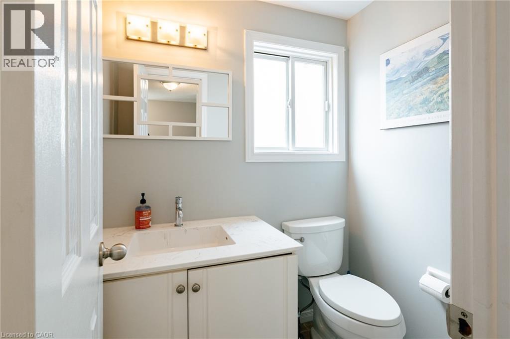 560 Penny Lane, Waterloo, Ontario  N2T 2L3 - Photo 5 - 40842170