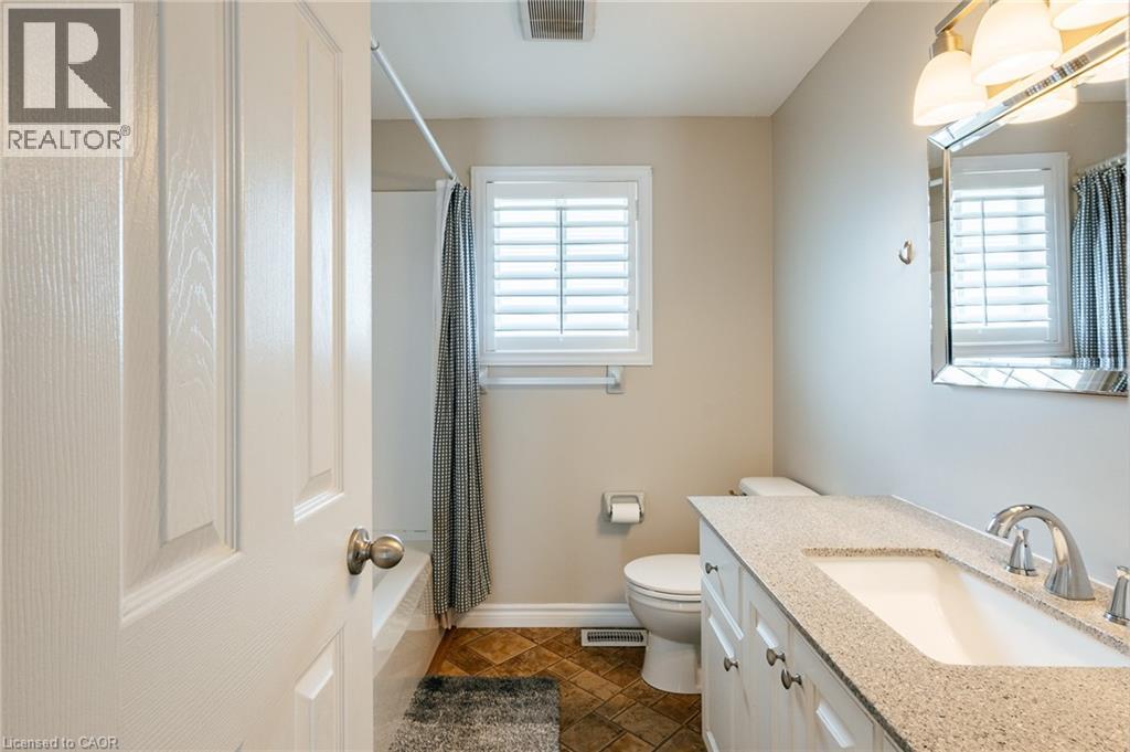 560 Penny Lane, Waterloo, Ontario  N2T 2L3 - Photo 17 - 40842170
