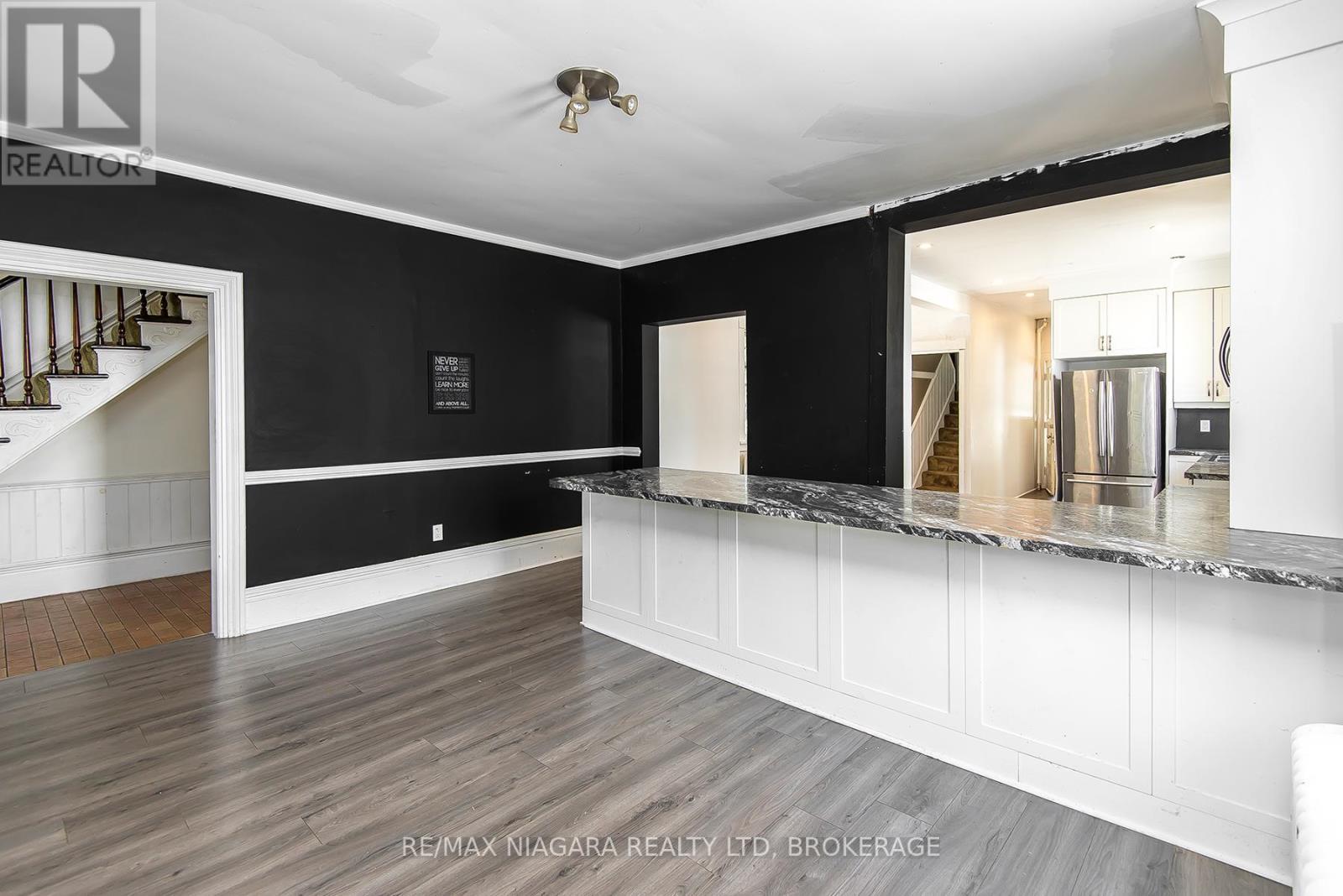 518 King Street, Port Colborne, Ontario  L3K 4H6 - Photo 11 - X13503638
