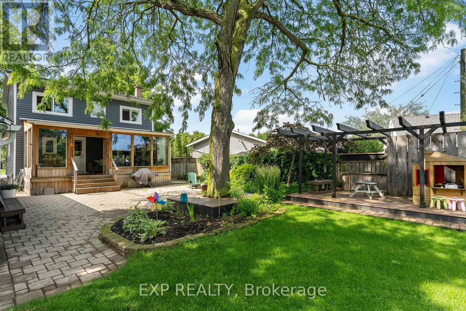 3 Winnifred Avenue, St. Catharines, Ontario  L2M 5X2 - Photo 47 - X13503646