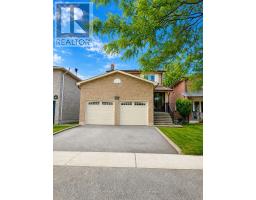 108 WINTER GARDENS TRAIL, Toronto, Ontario