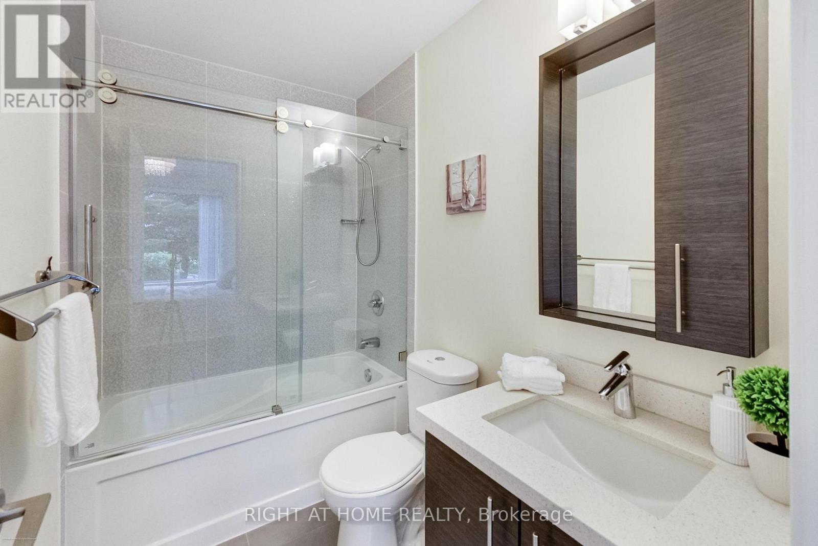 115 - 277 South Park Road, Markham, Ontario  L3T 0B7 - Photo 14 - N13503678