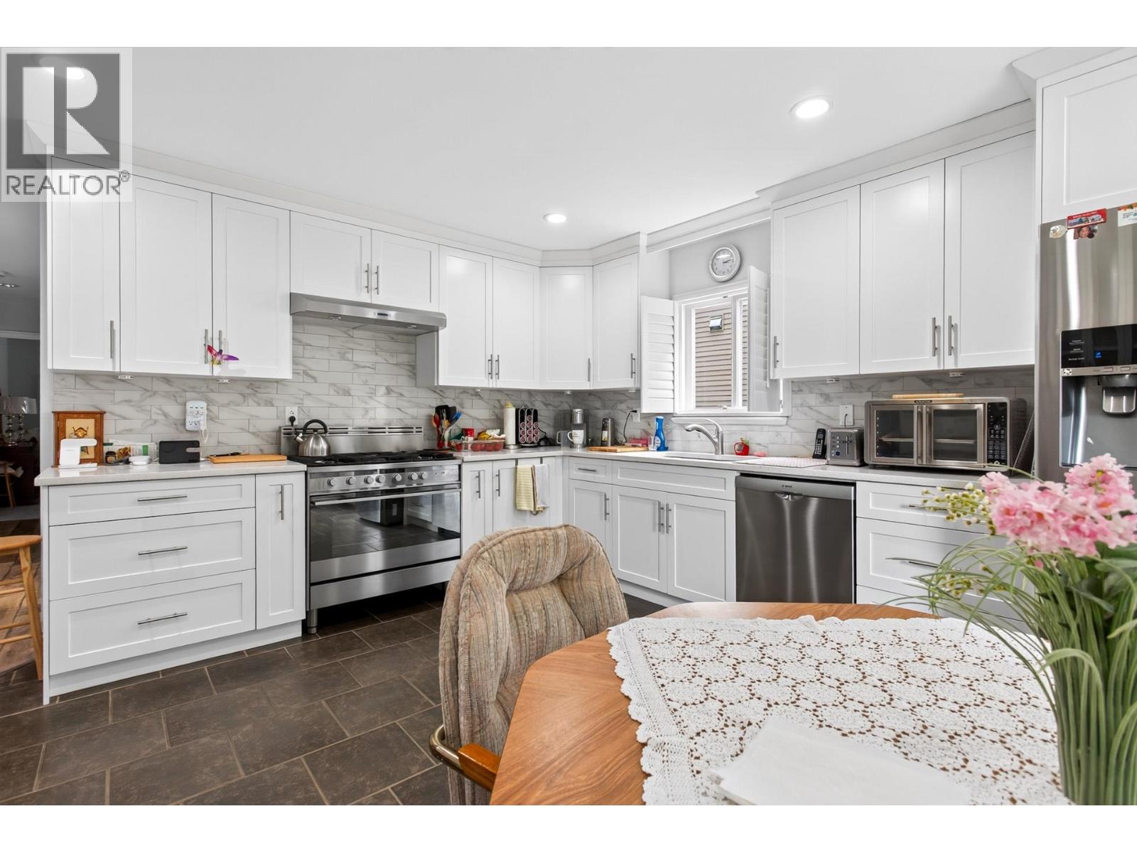 18861 122b Avenue, Pitt Meadows, British Columbia  V3Y 1S4 - Photo 13 - R3140867