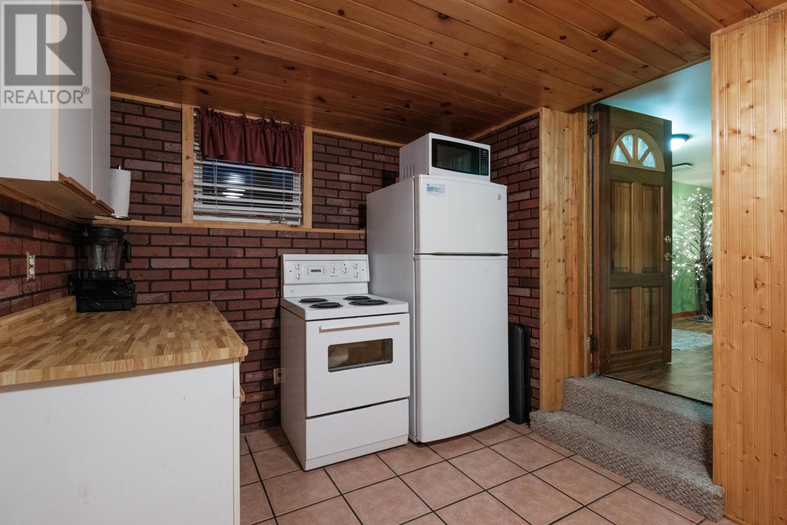 1645 St. Margaret's Bay Road, Timberlea, Nova Scotia B3T 1B4 - Photo 41 - 202521682