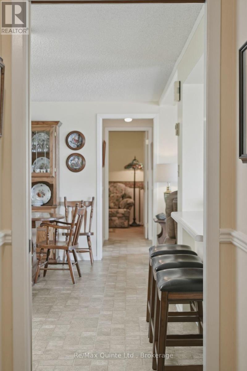 29 Hyatt Lane, Prince Edward County, Ontario  K0K 2T0 - Photo 11 - X13503694