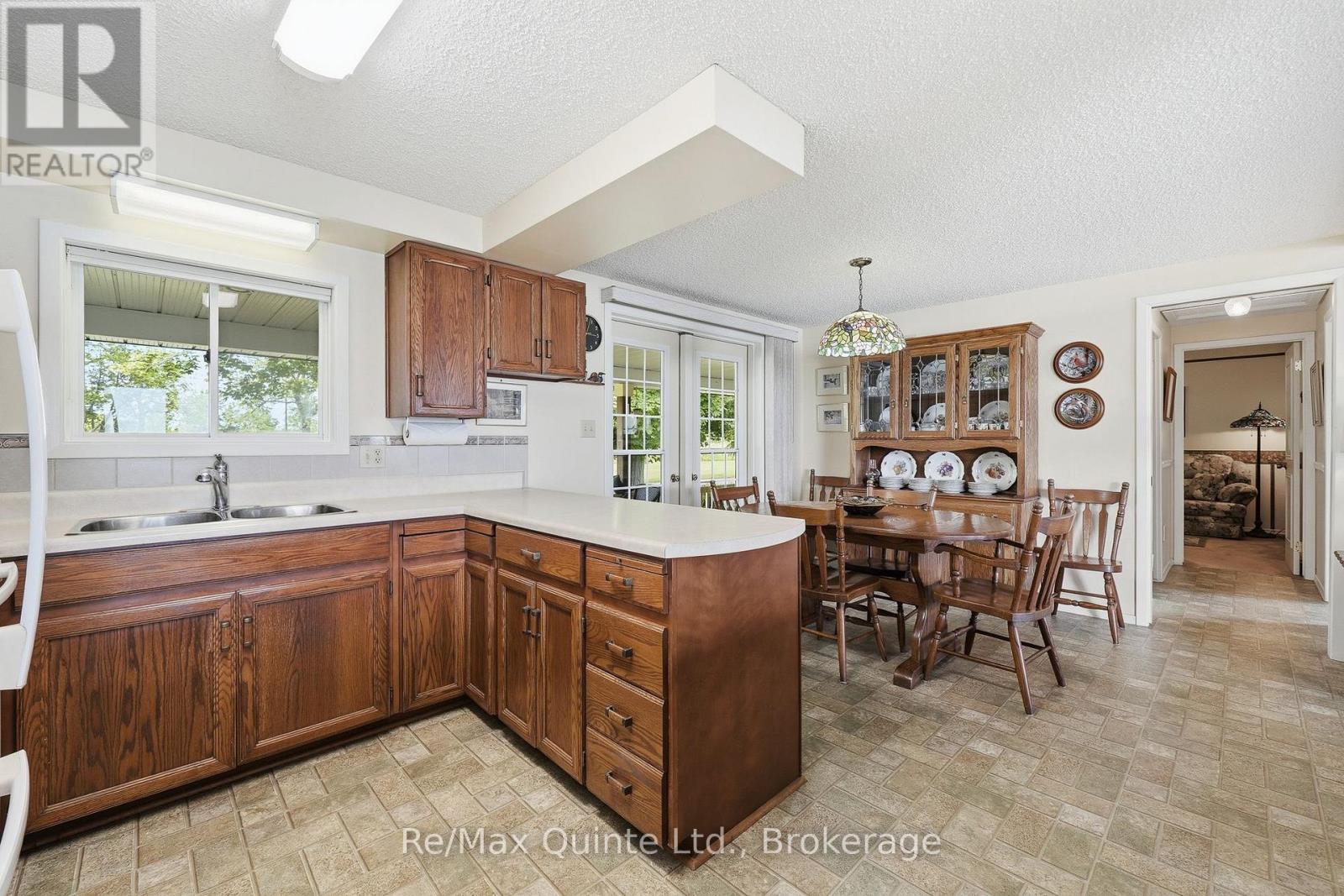 29 Hyatt Lane, Prince Edward County, Ontario  K0K 2T0 - Photo 13 - X13503694