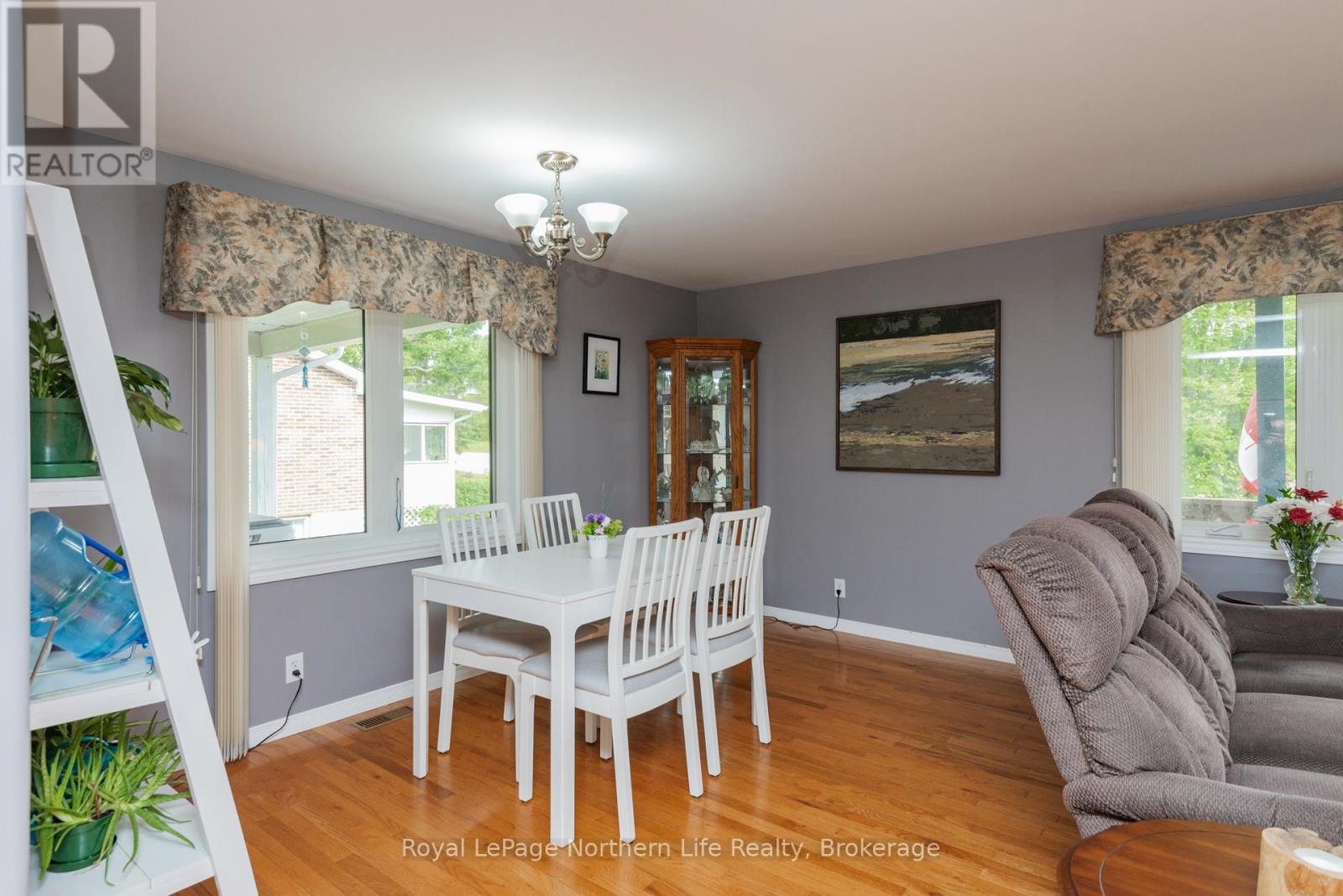 12 Valley View Drive E, Powassan, Ontario  P0H 1Z0 - Photo 15 - X13503722
