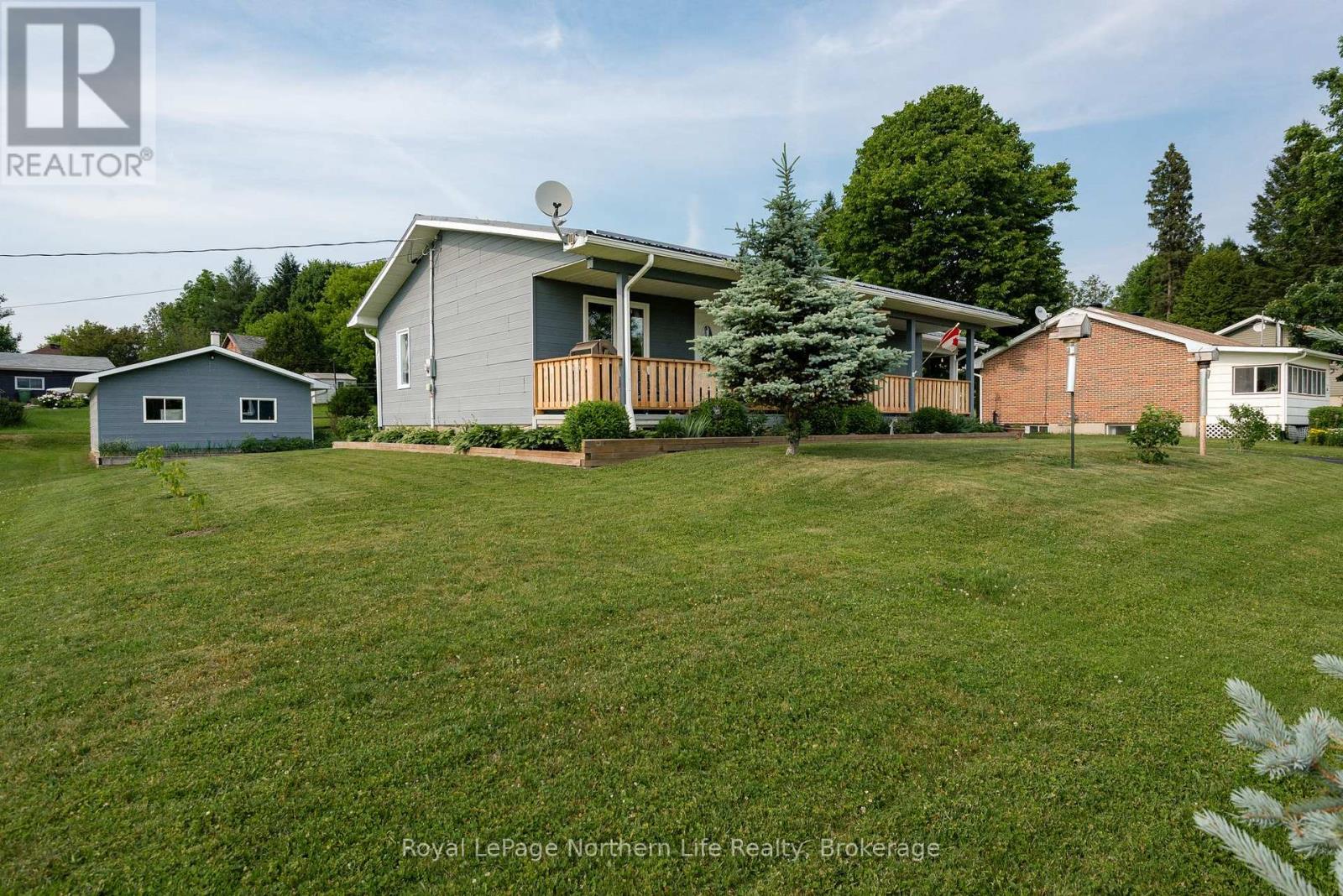 12 Valley View Drive E, Powassan, Ontario  P0H 1Z0 - Photo 3 - X13503722