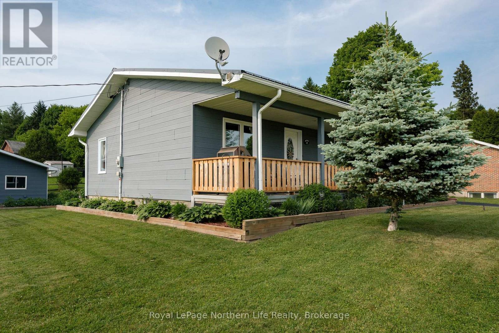 12 Valley View Drive E, Powassan, Ontario  P0H 1Z0 - Photo 4 - X13503722