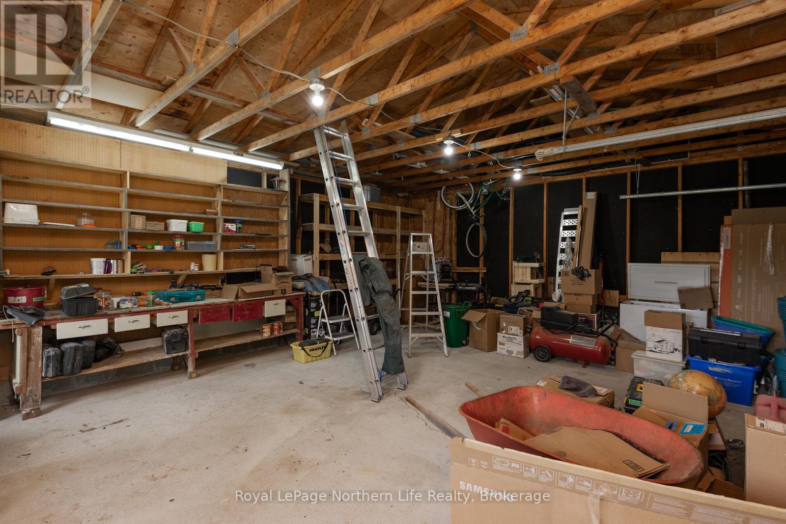 12 Valley View Drive E, Powassan, Ontario  P0H 1Z0 - Photo 44 - X13503722