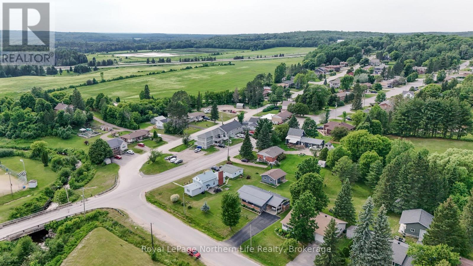 12 Valley View Drive E, Powassan, Ontario  P0H 1Z0 - Photo 48 - X13503722