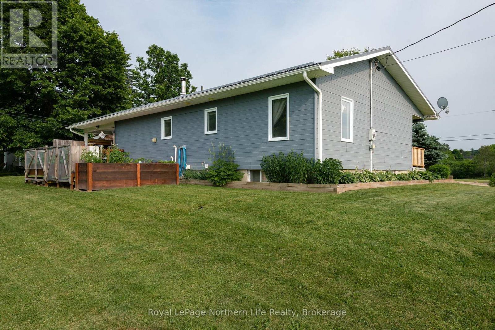 12 Valley View Drive E, Powassan, Ontario  P0H 1Z0 - Photo 5 - X13503722