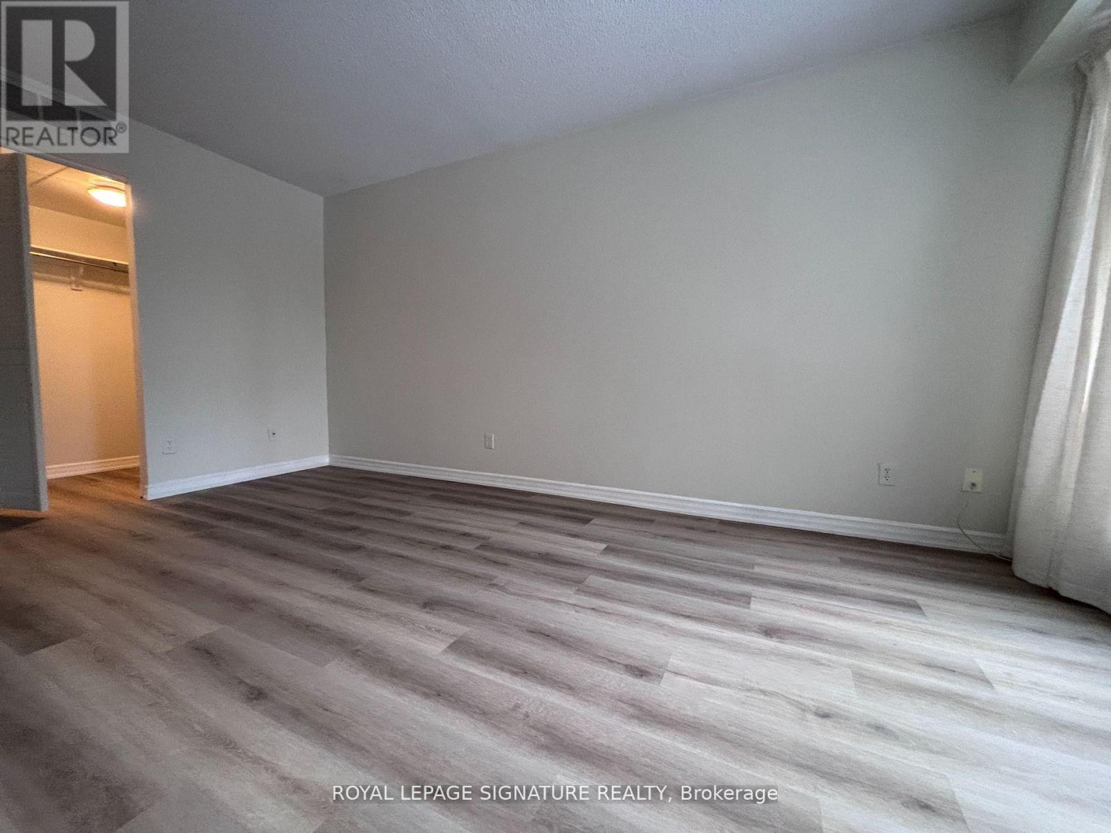 1409 - 65 Harbour Square, Toronto, Ontario  M5J 2L4 - Photo 14 - C13503724