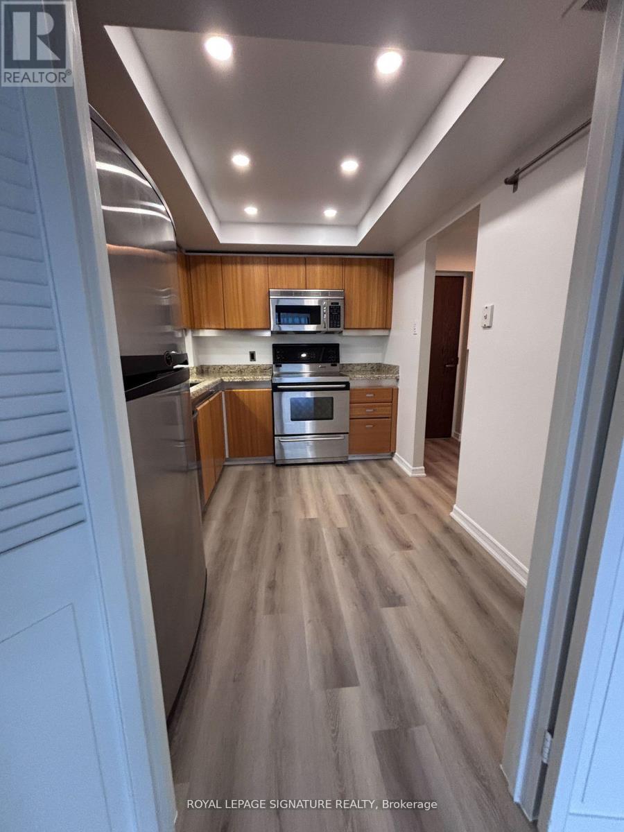1409 - 65 Harbour Square, Toronto, Ontario  M5J 2L4 - Photo 4 - C13503724