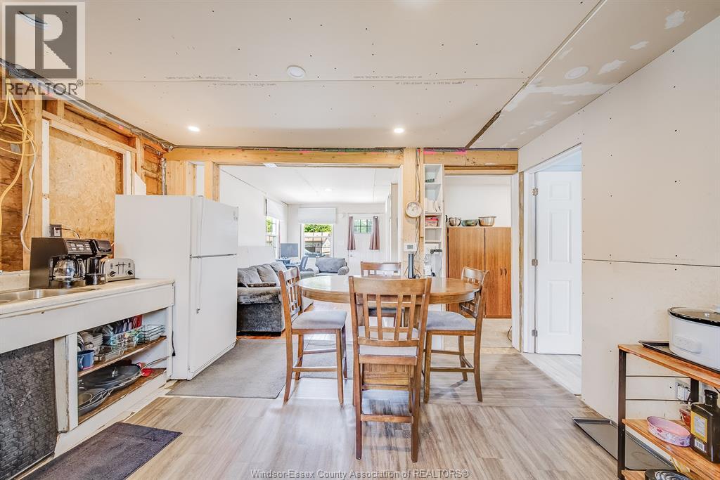 9524 Walker Road, Mcgregor, Ontario  N0R 1J0 - Photo 11 - 26015137