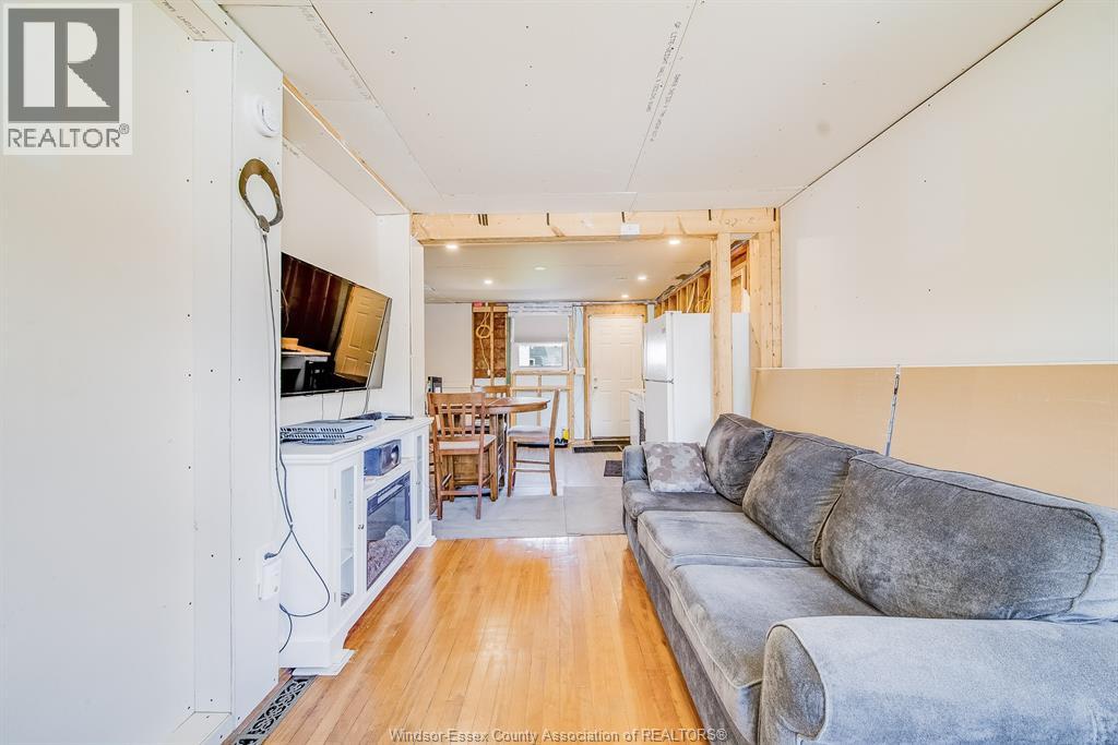 9524 Walker Road, Mcgregor, Ontario  N0R 1J0 - Photo 16 - 26015137