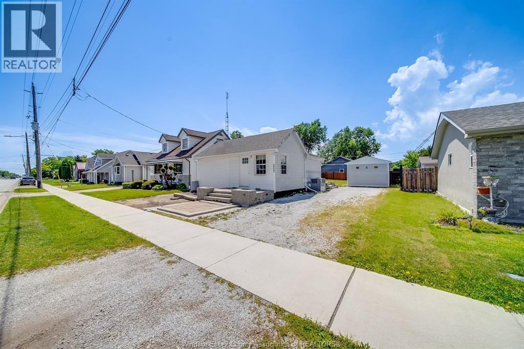 9524 Walker Road, Mcgregor, Ontario  N0R 1J0 - Photo 20 - 26015137