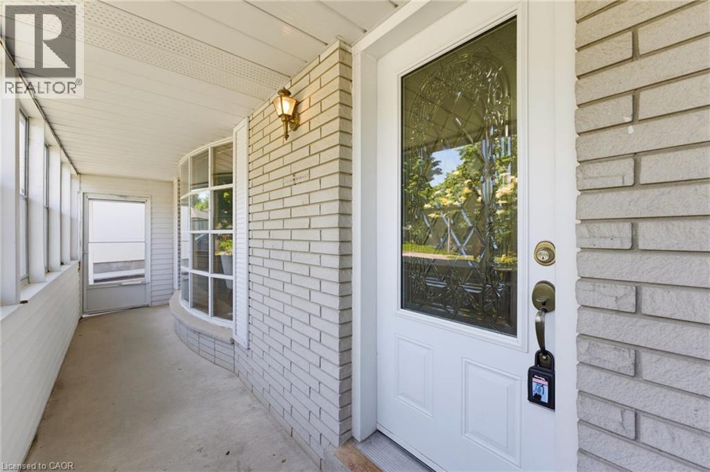 6 Treelawn Terrace, Brantford, Ontario  N3R 3P6 - Photo 3 - 40842634