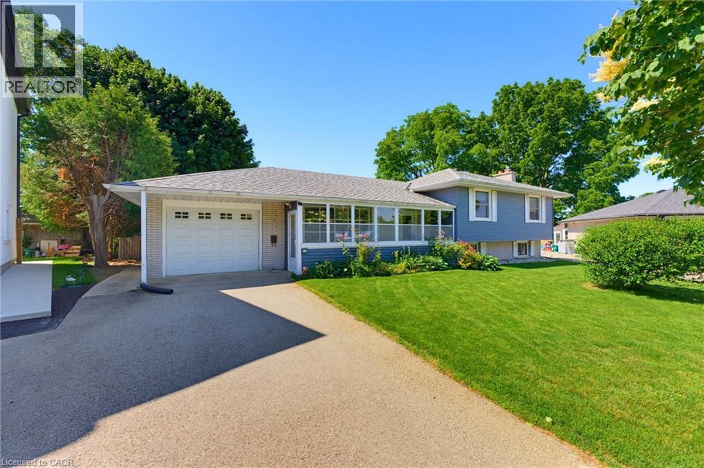 6 TREELAWN Terrace, Brantford, Ontario