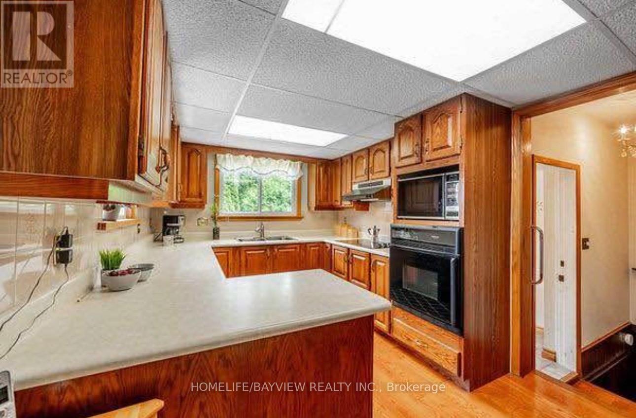 3 Stapleton Drive, Whitchurch-Stouffville, Ontario  L4A 2Z3 - Photo 12 - N13503718