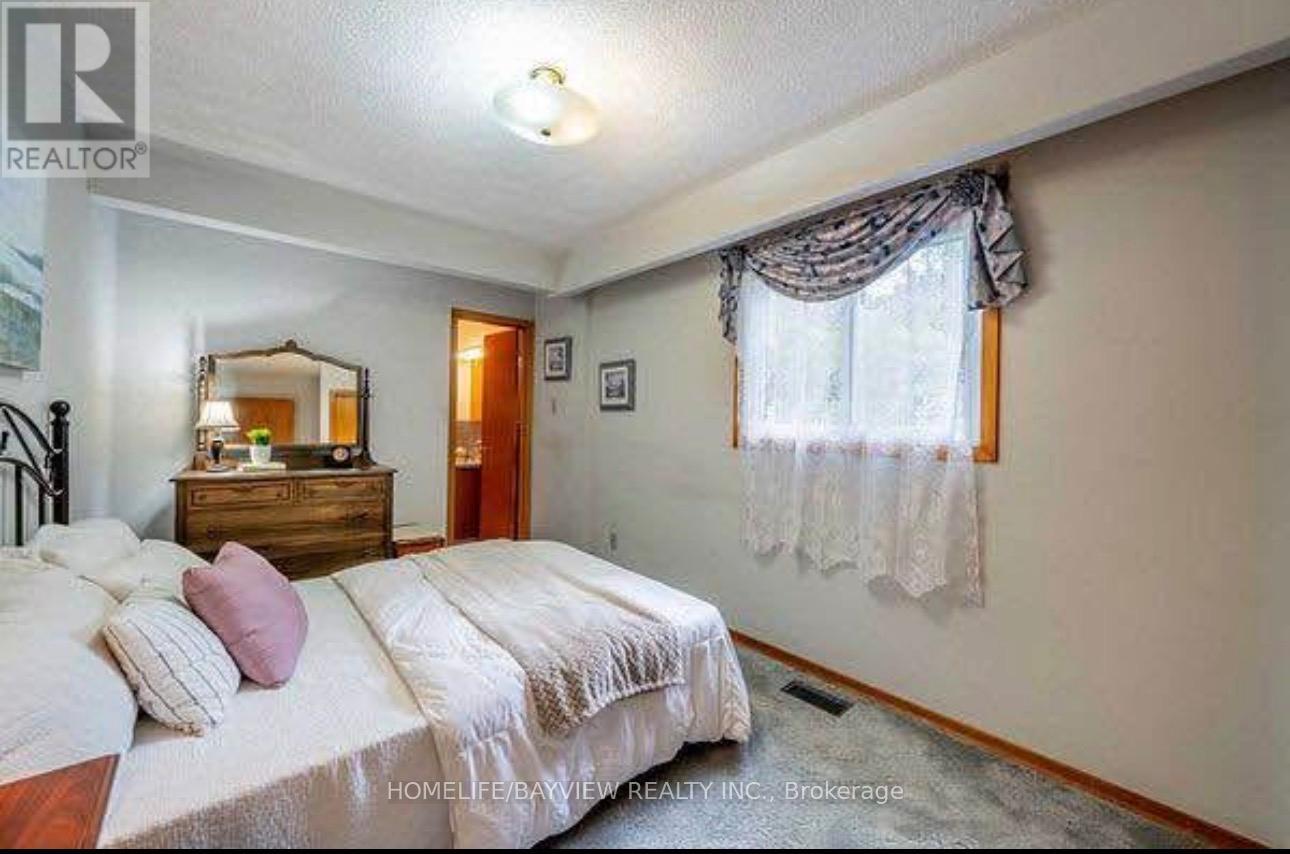 3 Stapleton Drive, Whitchurch-Stouffville, Ontario  L4A 2Z3 - Photo 20 - N13503718