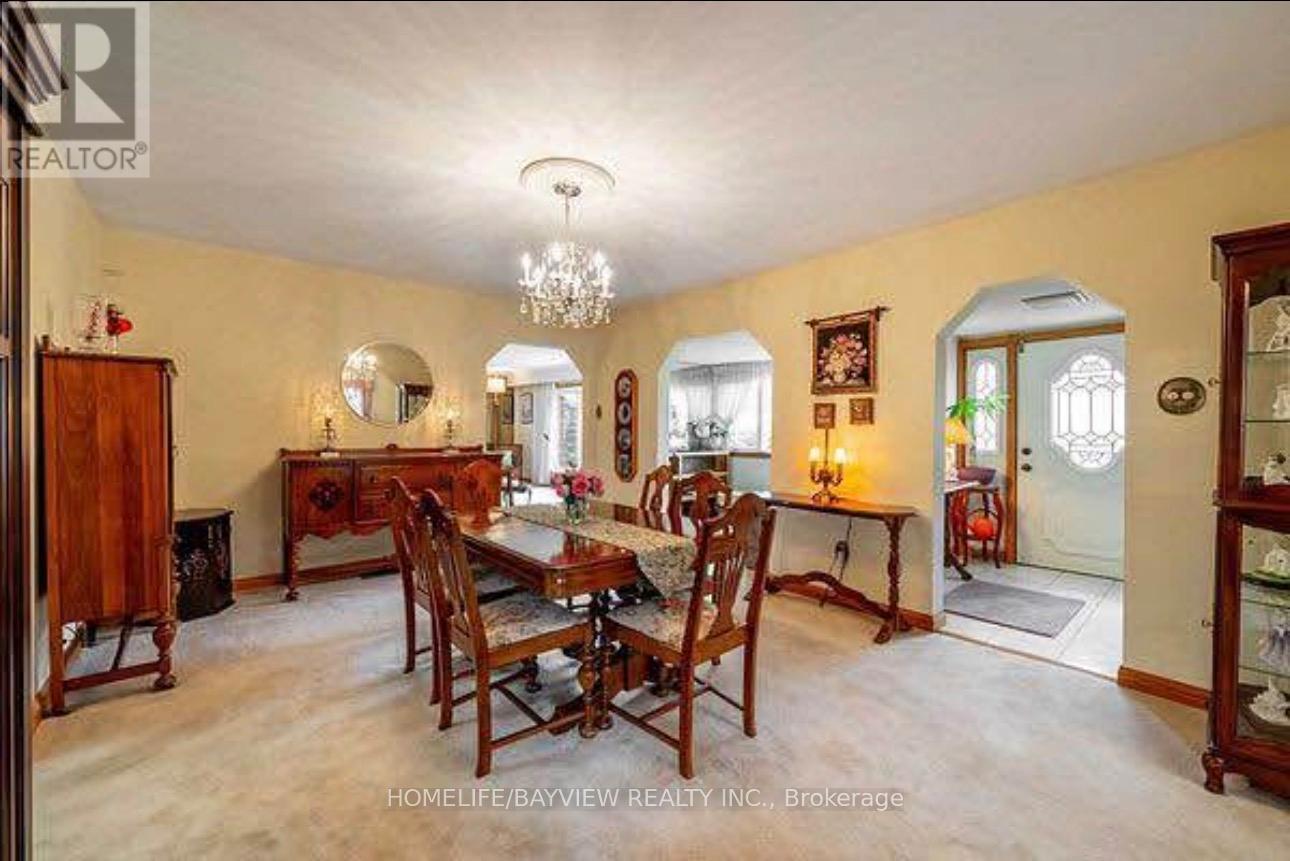 3 Stapleton Drive, Whitchurch-Stouffville, Ontario  L4A 2Z3 - Photo 6 - N13503718