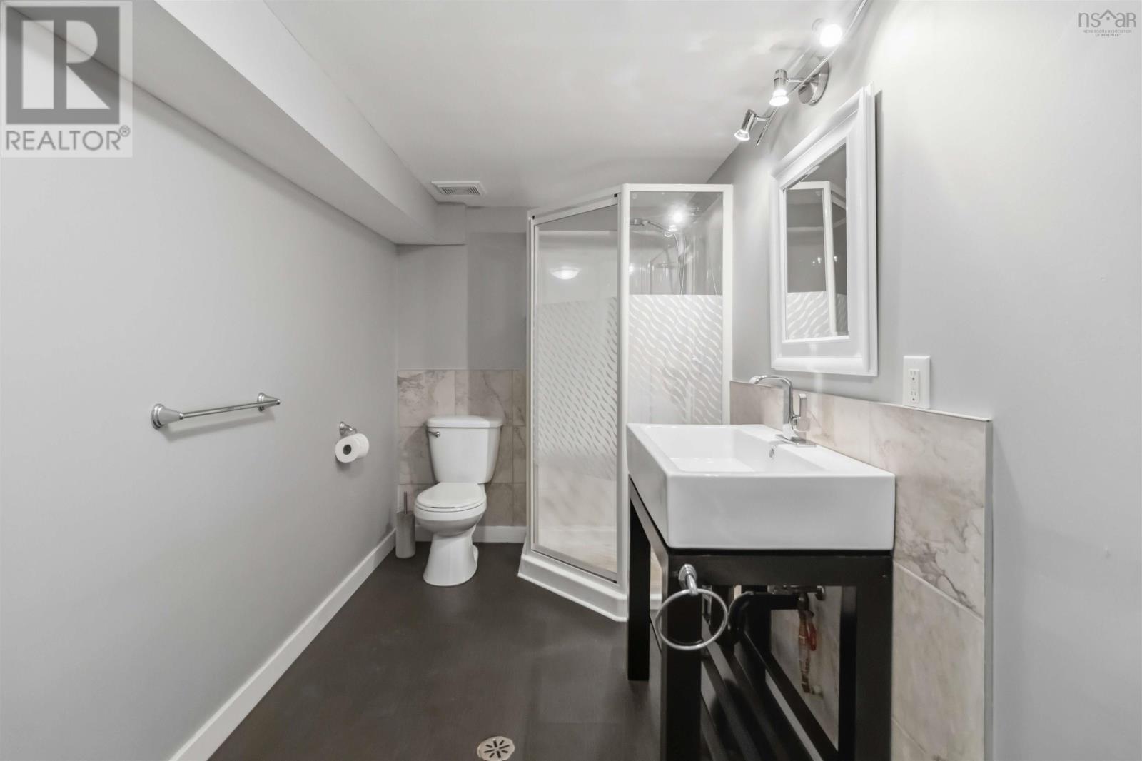 5 Dahlia Street, Dartmouth, Nova Scotia  B3A 2R6 - Photo 33 - 202615634