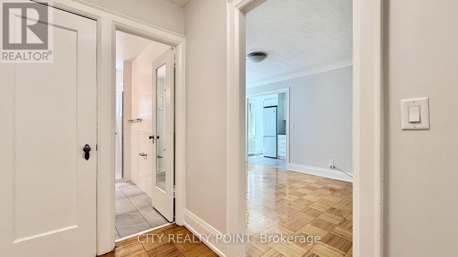 423 - 398 Avenue Road, Toronto, Ontario  M4V 2H4 - Photo 2 - C13247970