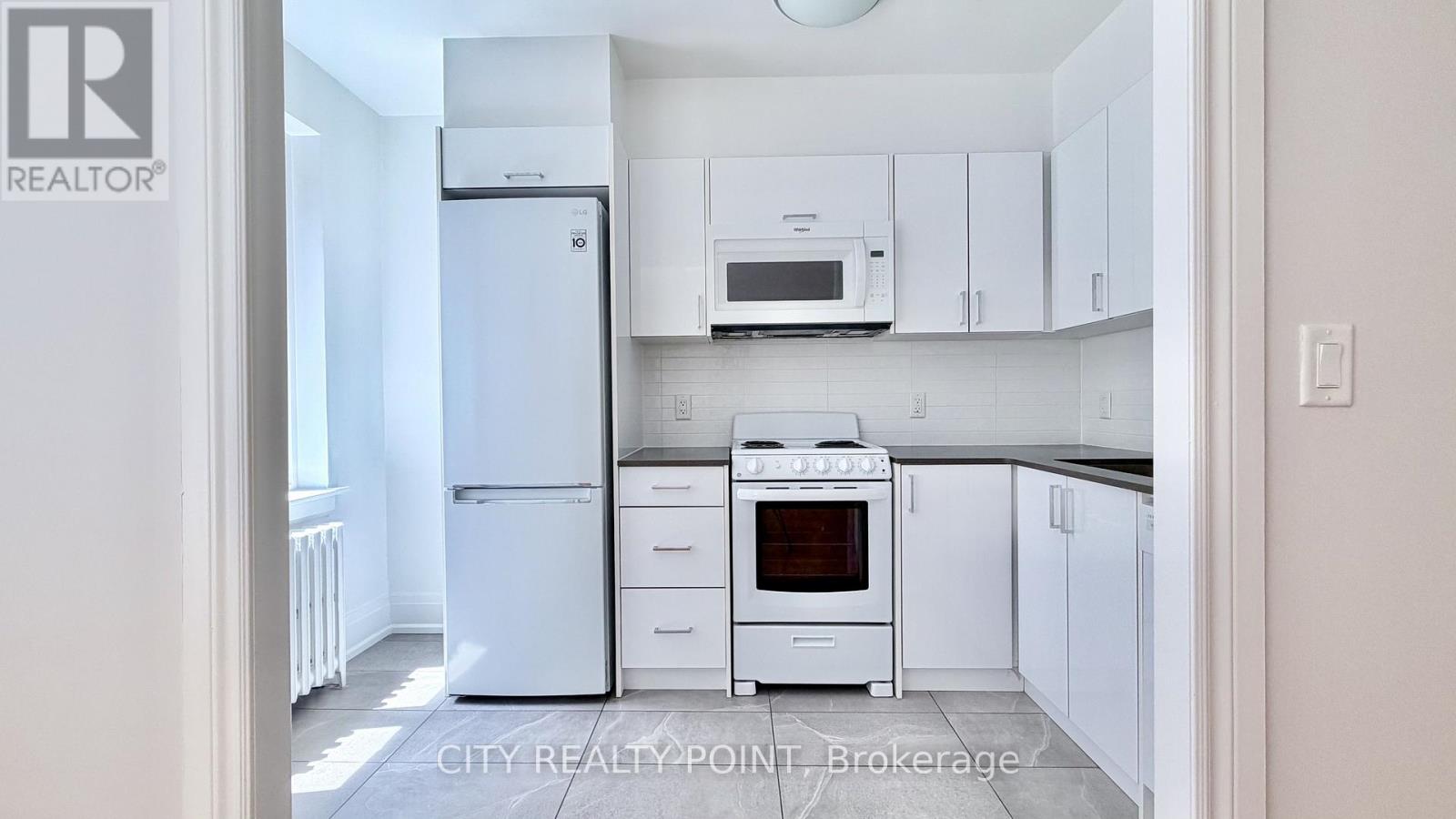 423 - 398 Avenue Road, Toronto, Ontario  M4V 2H4 - Photo 5 - C13247970