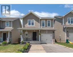 1521 CRIMSON CRESCENT, Kingston, Ontario