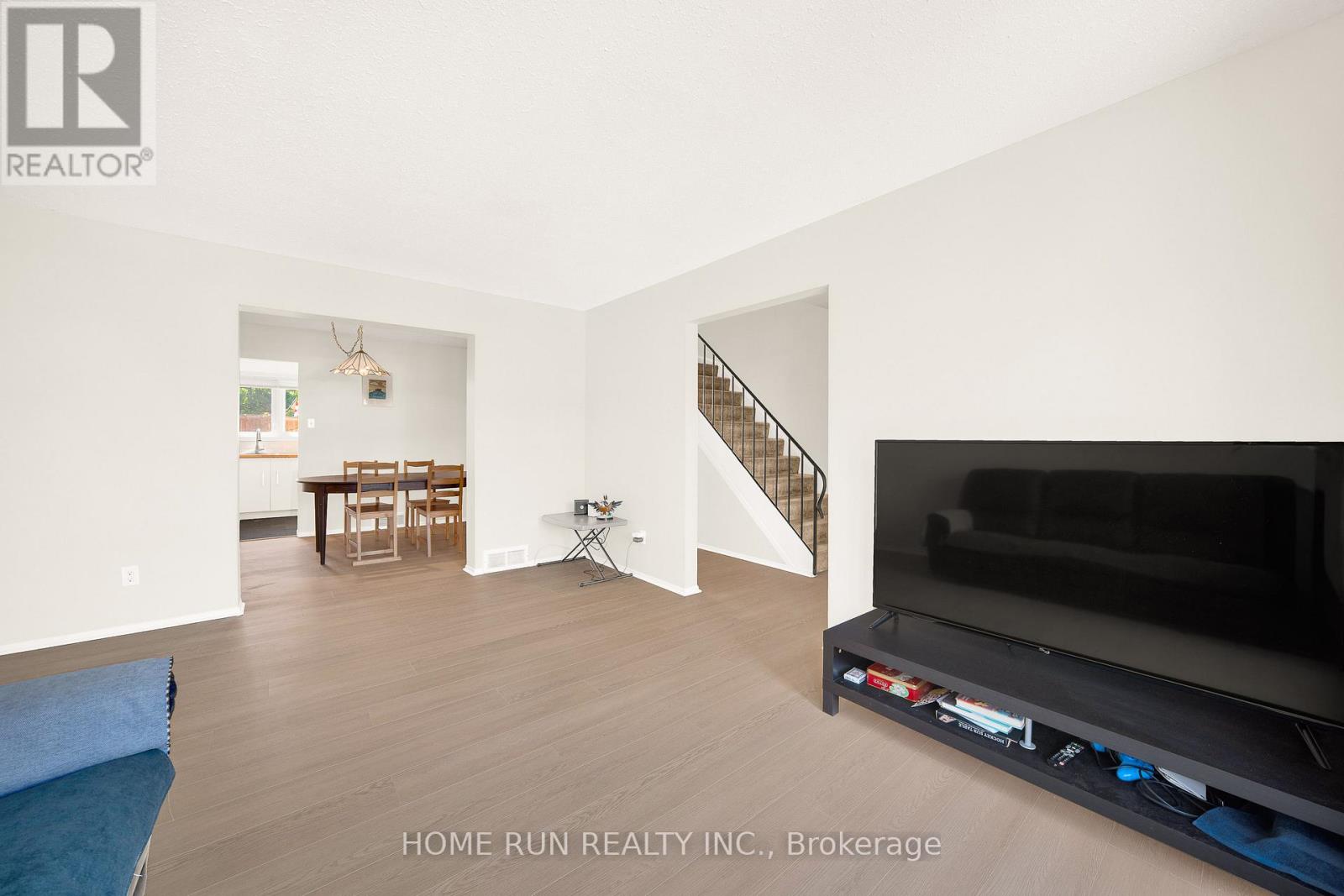 4 - 2111 Montreal Road, Ottawa, Ontario  K1J 8M8 - Photo 7 - X13503740