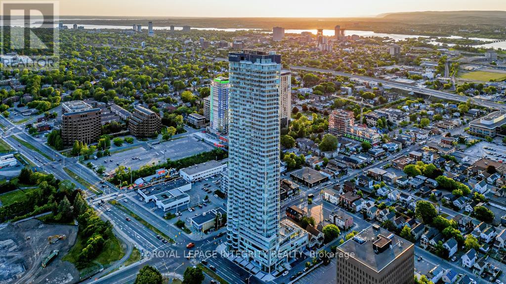 1105 - 805 Carling Avenue, Ottawa, Ontario  K1S 5W9 - Photo 2 - X13503754