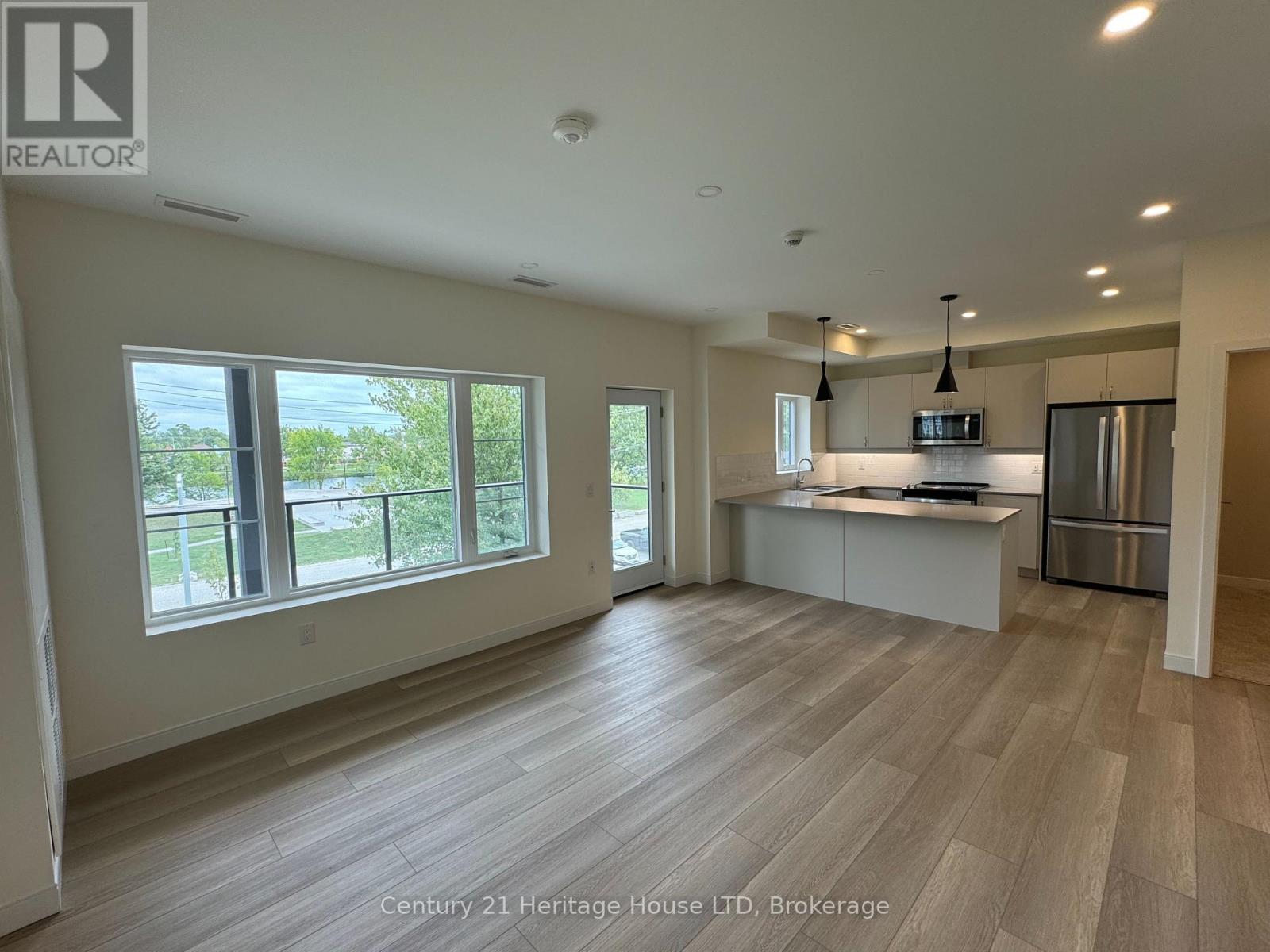 304 - 119 Lincoln Street, Welland, Ontario  L3C 0L2 - Photo 9 - X13503774