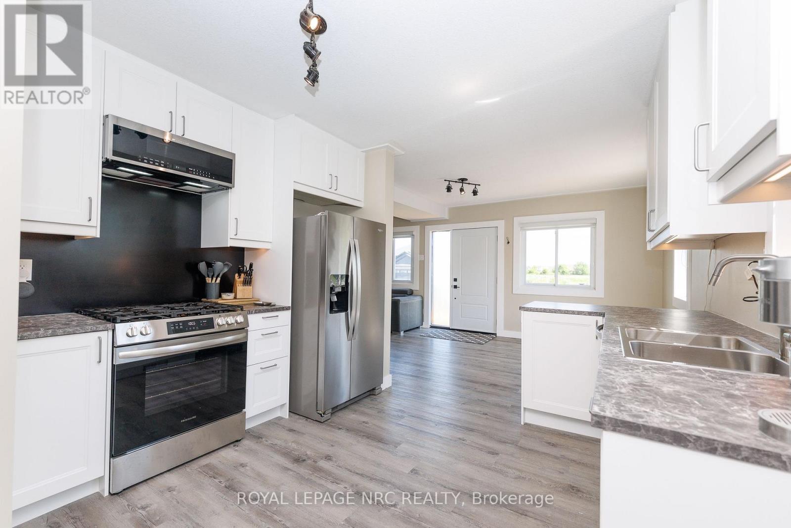21 Huron Street, Welland, Ontario  L3B 5J2 - Photo 11 - X13503780