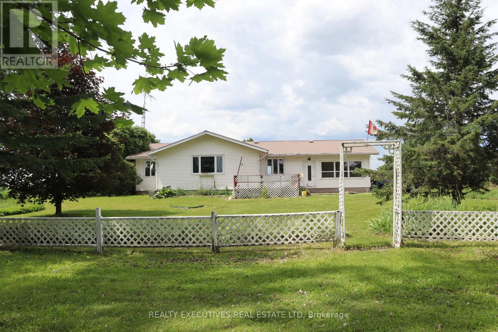 11478 Van Camp Road, North Dundas, Ontario  K0C 2K0 - Photo 30 - X13503746