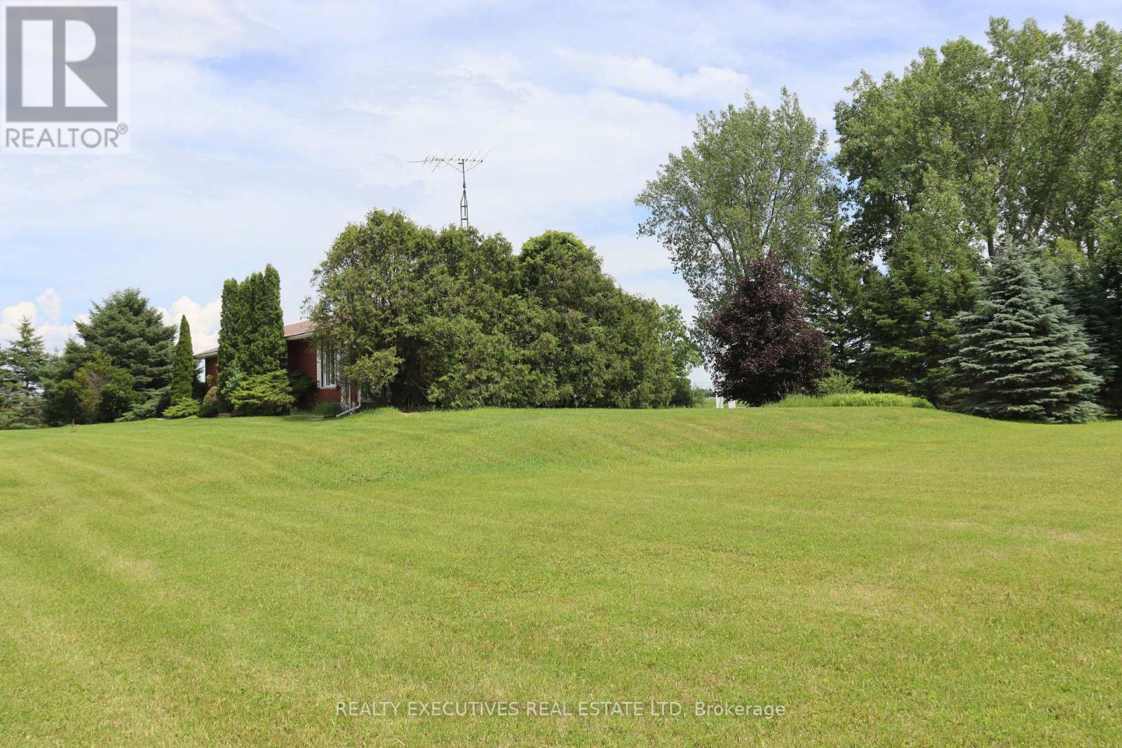 11478 Van Camp Road, North Dundas, Ontario  K0C 2K0 - Photo 36 - X13503746
