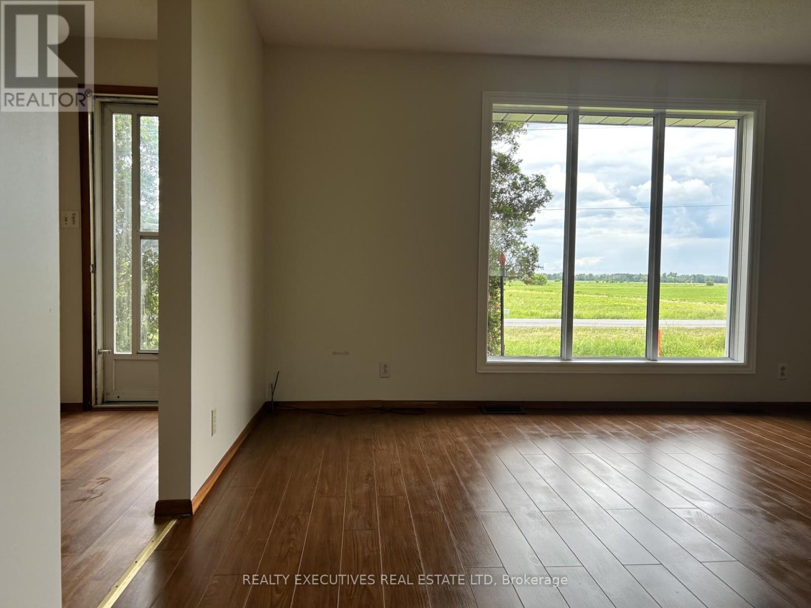 11478 Van Camp Road, North Dundas, Ontario K0C 2K0 - Photo 7 - X13503746