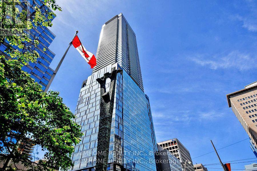 4203 - 488 University Avenue, Toronto, Ontario  M5G 0C1 - Photo 2 - C13503732