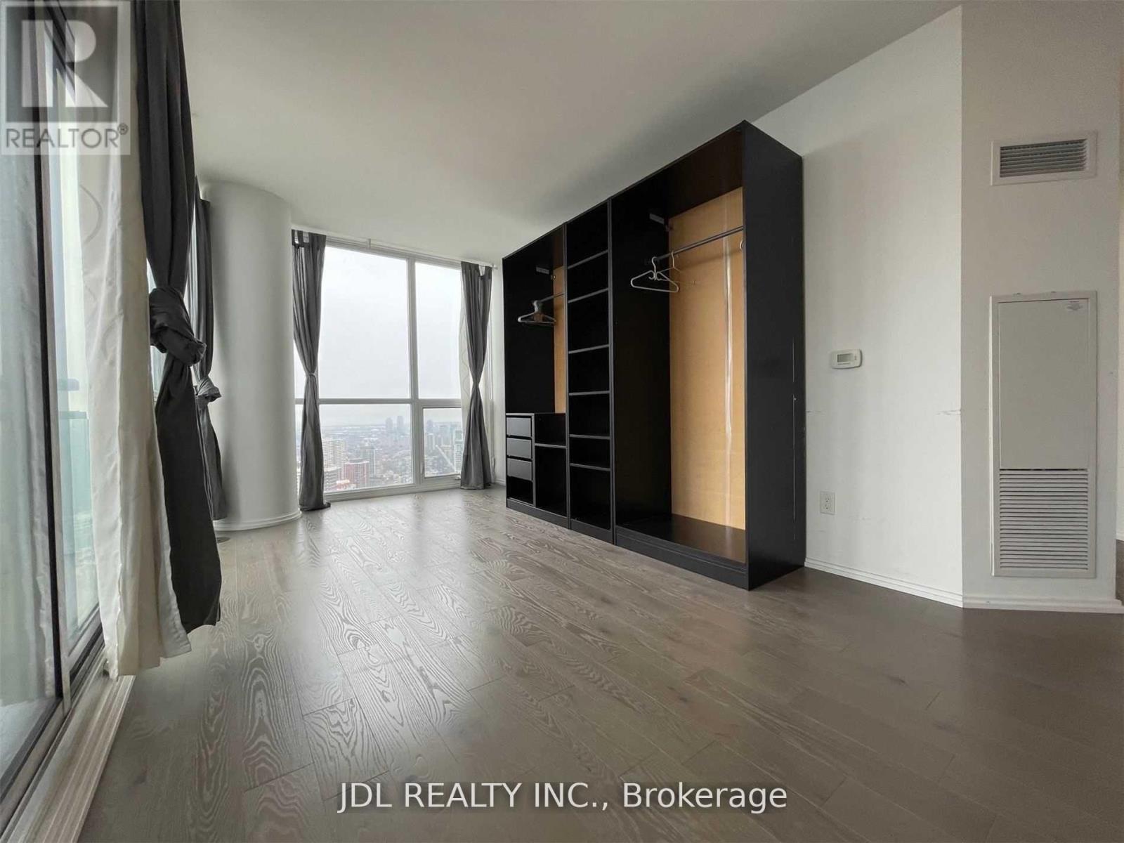4512 - 45 CHARLES STREET E, Toronto, Ontario