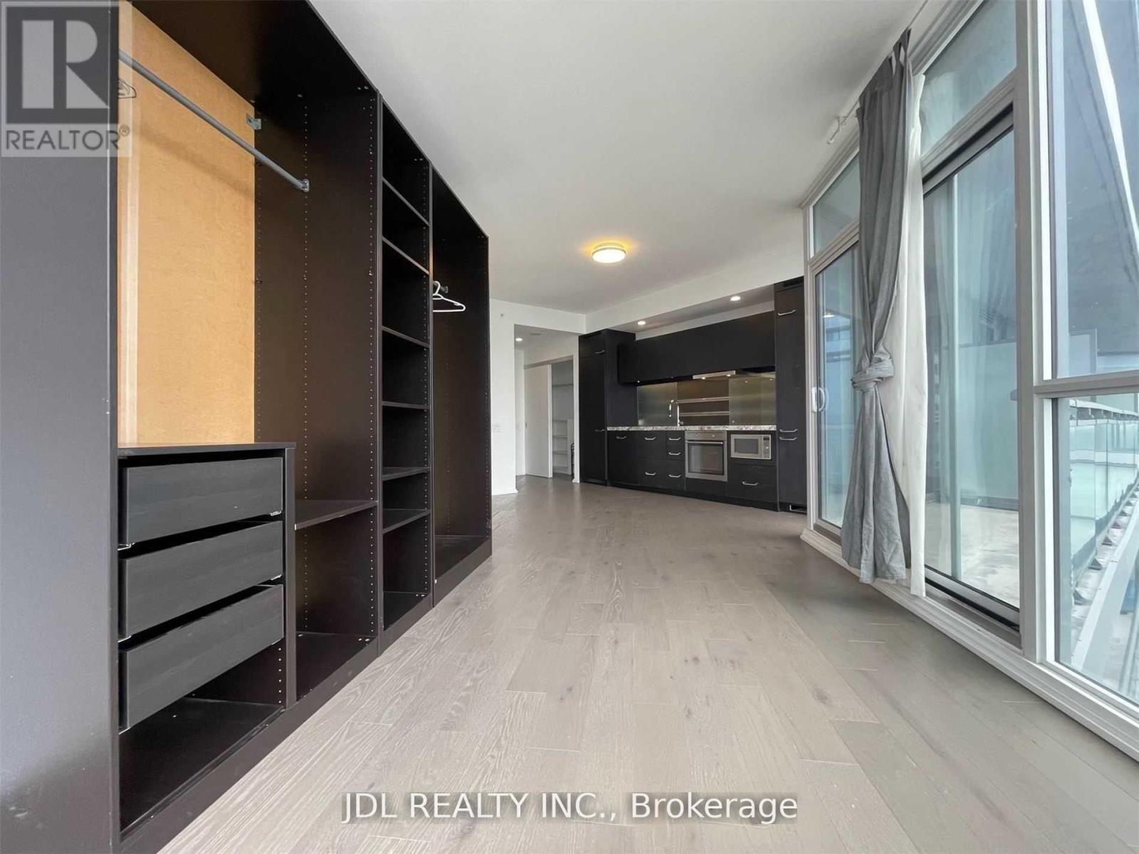 4512 - 45 Charles Street E, Toronto, Ontario  M4Y 1S2 - Photo 2 - C13503778