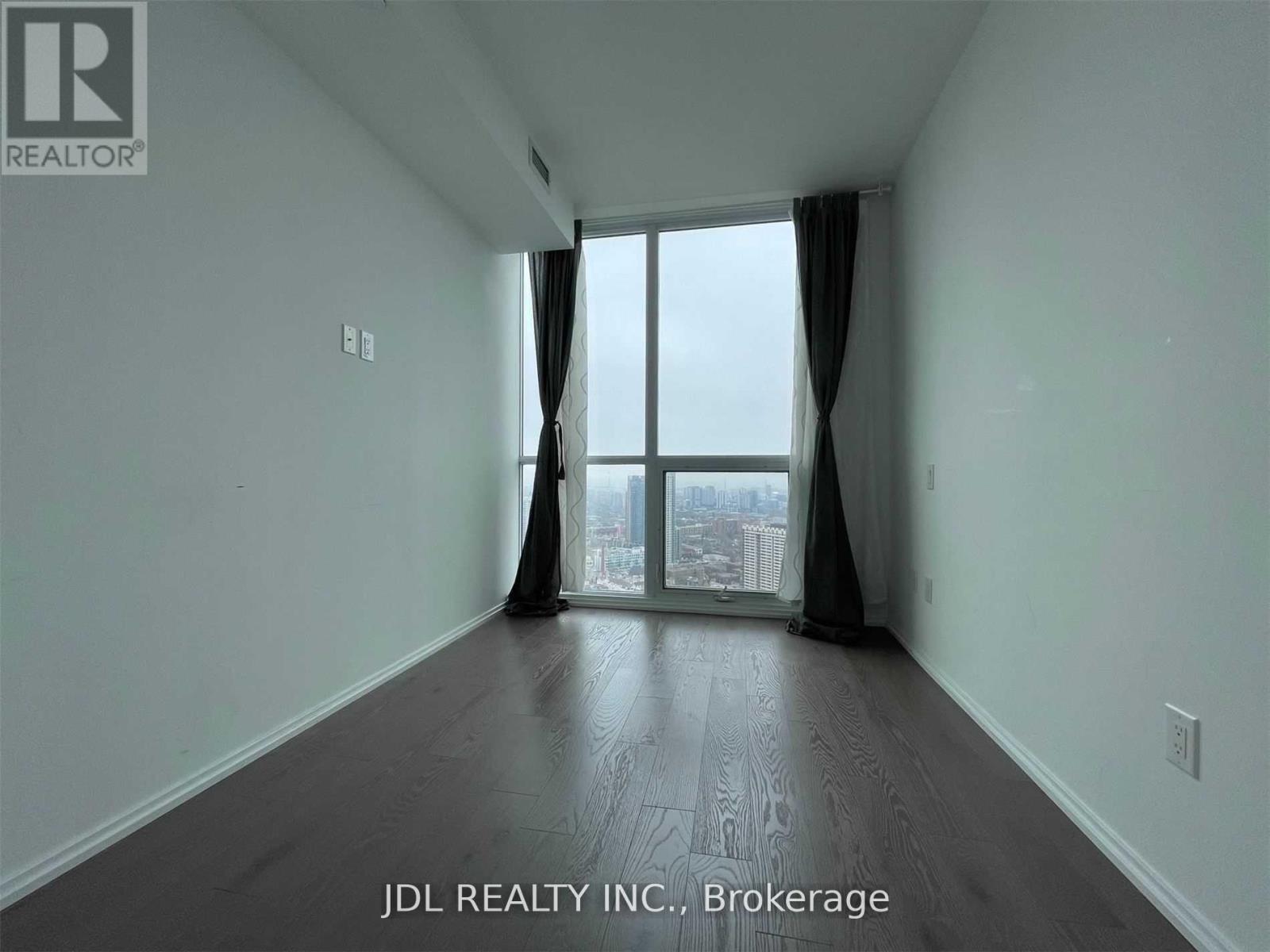 4512 - 45 Charles Street E, Toronto, Ontario  M4Y 1S2 - Photo 8 - C13503778