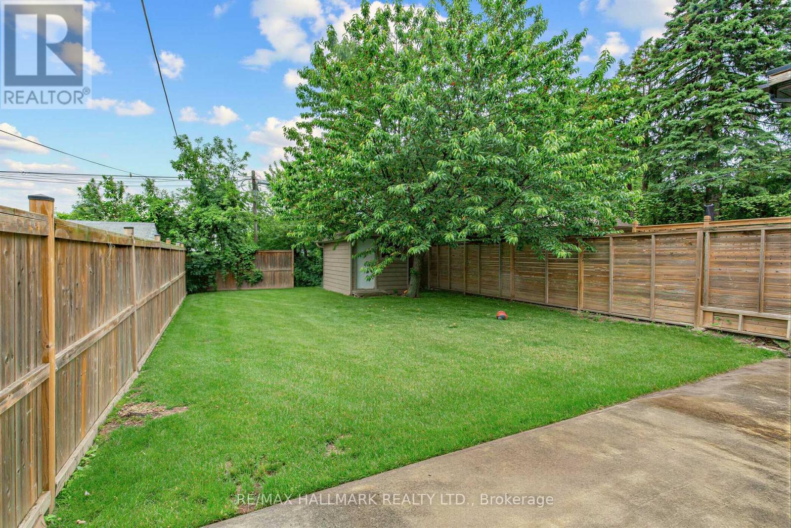 66 Holmstead Avenue, Toronto, Ontario  M4B 1T2 - Photo 28 - E13503124